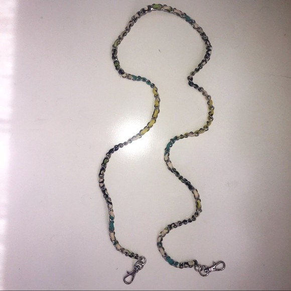 Vera Bradley Small Clutch - Picture 5 of 5